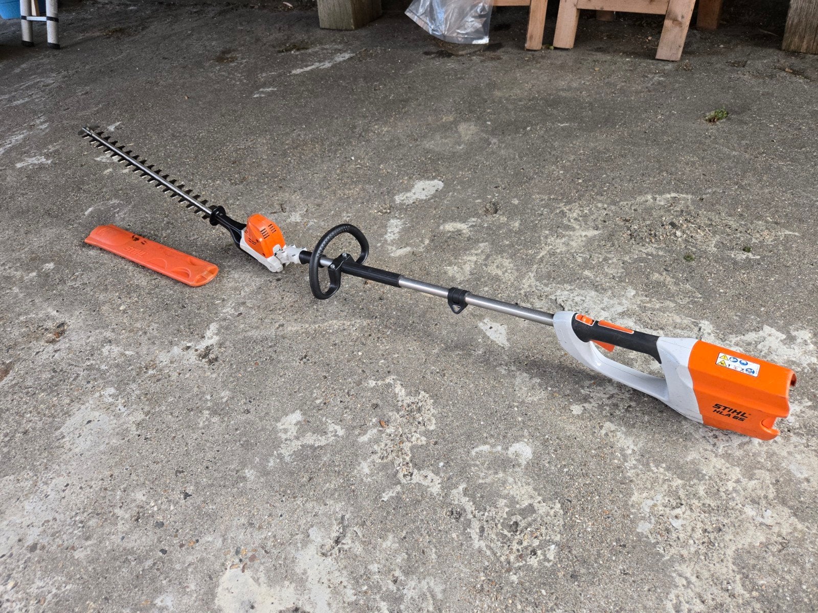 Nette Stihl HLA 65 Accu Stokheggenschaar | HLA65 snoeischaar, Tuin en Terras, Info@stihl.nl, Stihl, Gebruikt, Accu