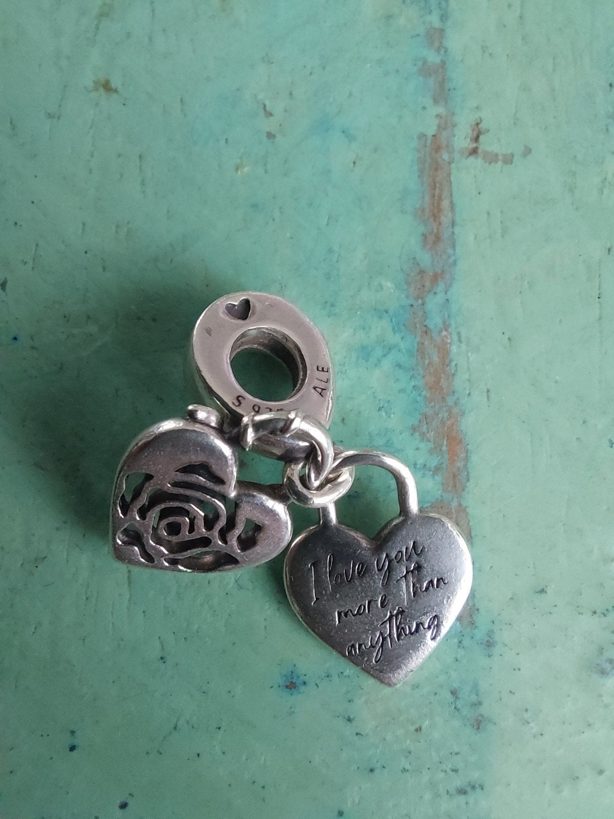 echte pandora 925 bedel. dubbel hart roos, Sieraden, Tassen en Uiterlijk, Pandora, Ophalen of Verzenden, Zo goed als nieuw, 1 bedel