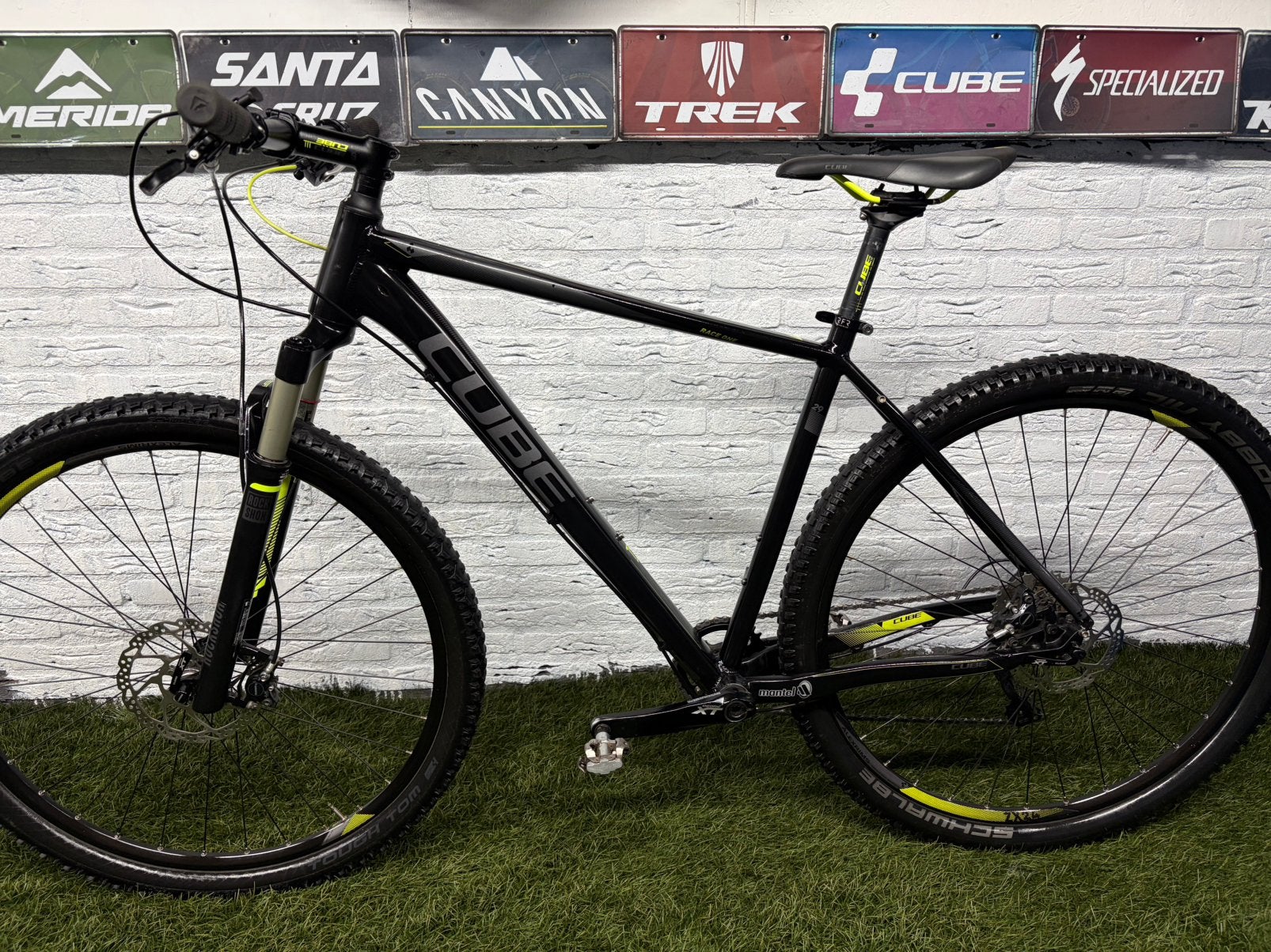 Foto 11 van Cube Race One 29 inch mountainbike frame XL Deore xt 1x10 29