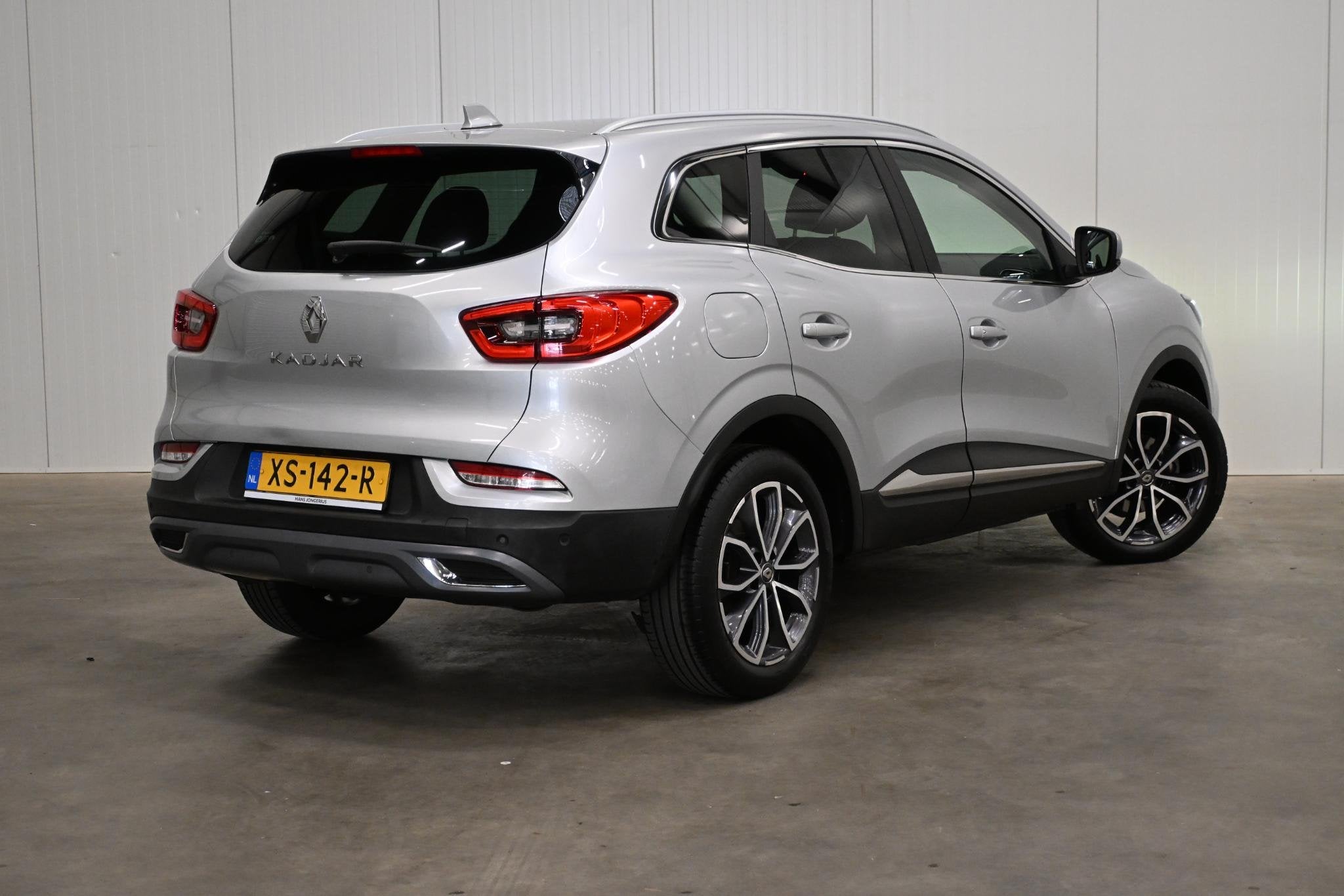 Renault Kadjar TCe 140 EDC Intens | AUTOMAAT | CAMERA | NAVI, Auto's, Gebruikt, Euro 6, 4 cilinders, 715 kg