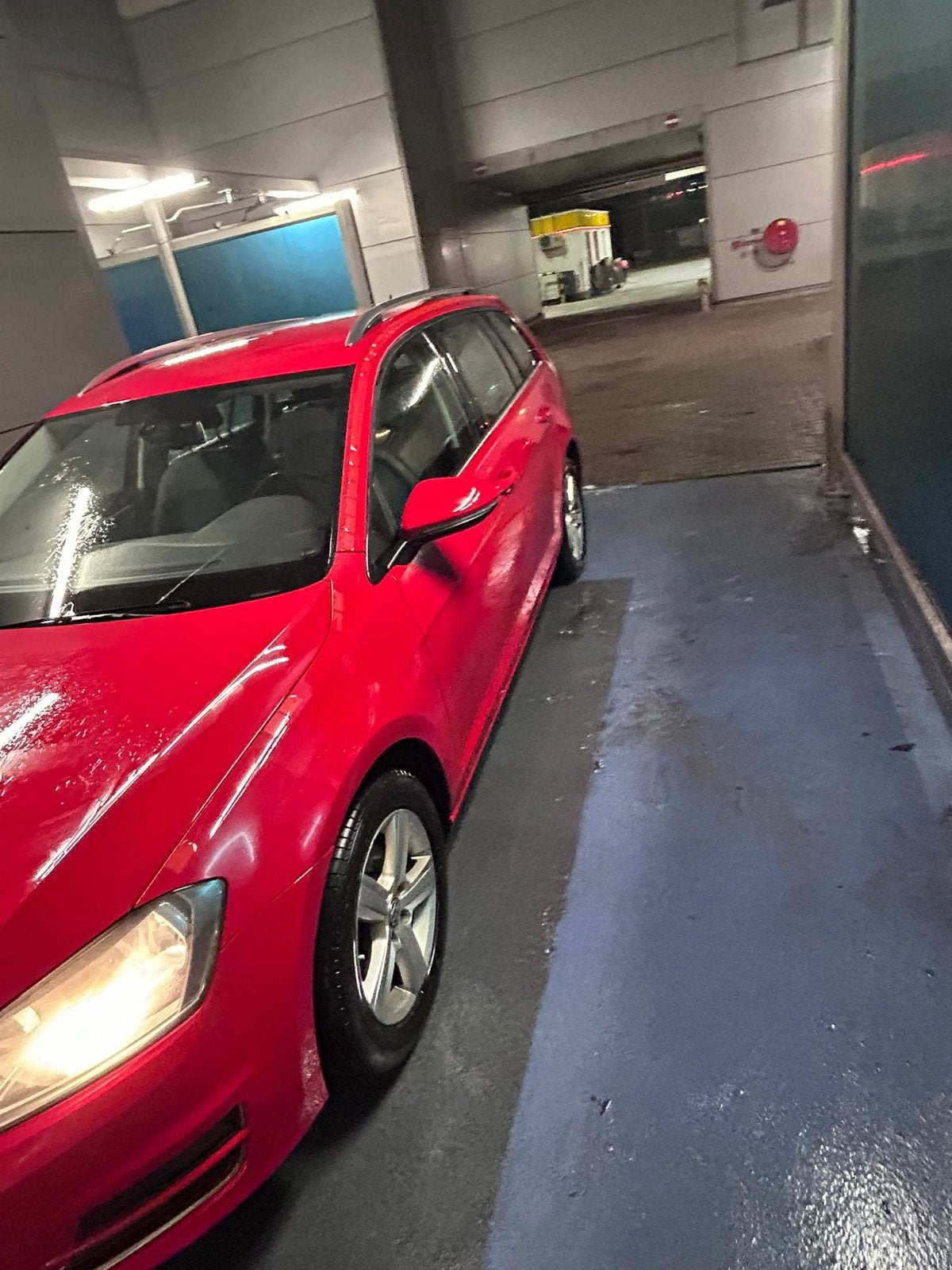 Volkswagen Golf 2.0 TDI 110KW/150PK Var. AT6 2013 Rood, Auto's, 4 cilinders, Origineel Nederlands, Stationwagon, Diesel