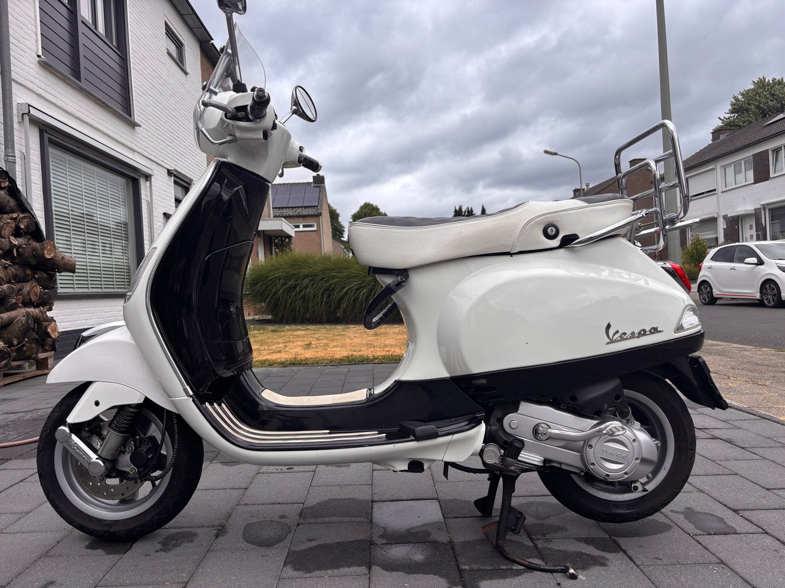 Vespa LX 50 Scooter - Wit - Goed onderhouden, Fietsen en Brommers, Scooters | Vespa, Ophalen, Gebruikt, Benzine, Vespa LX