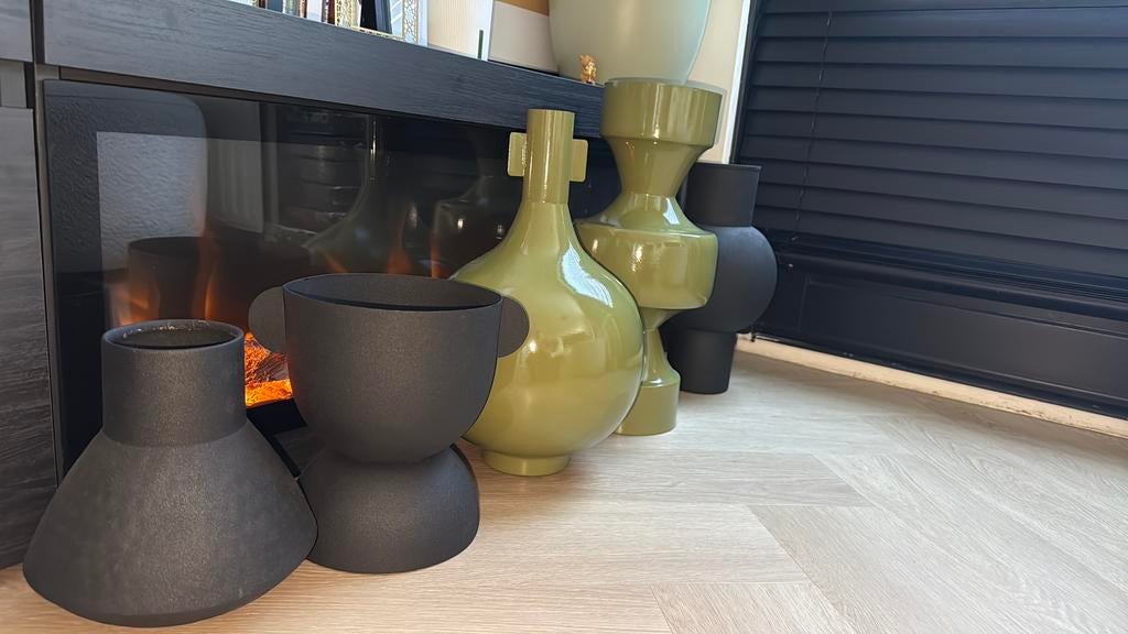 Verschillende vazen van het merk Goossens, Tuin en Terras, Rond, Nieuw, Ophalen of Verzenden, Balkon