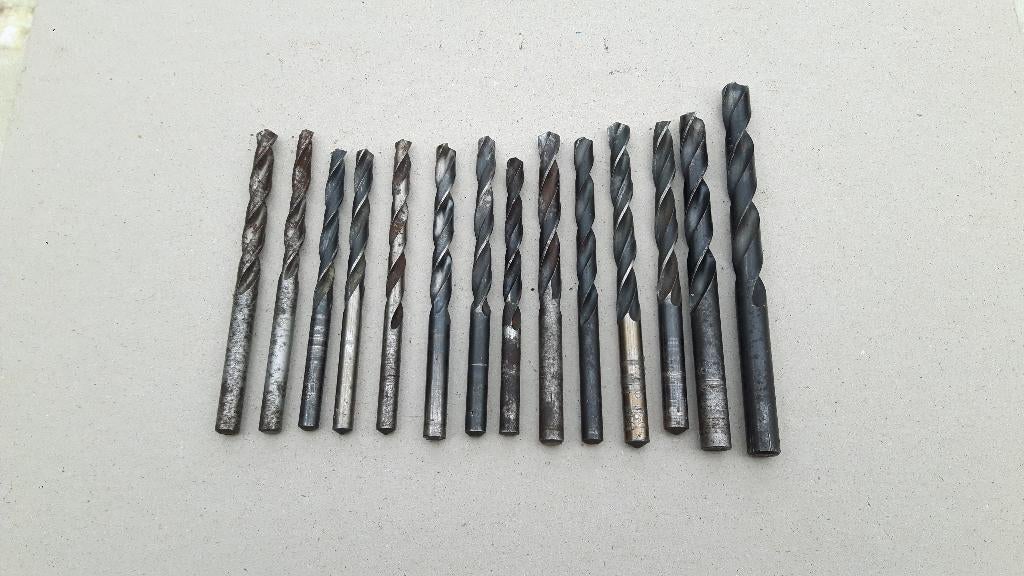 14 Spiraalboren metaal zie omschrijving, Doe-het-zelf en Verbouw, Gereedschap | Boormachines, Ophalen of Verzenden, Gebruikt