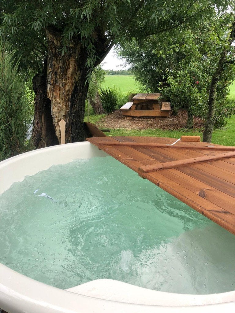 Foto 8 van hottub hot tub zwembad jacuzzi aanbieding  NU 2650,- euro !!