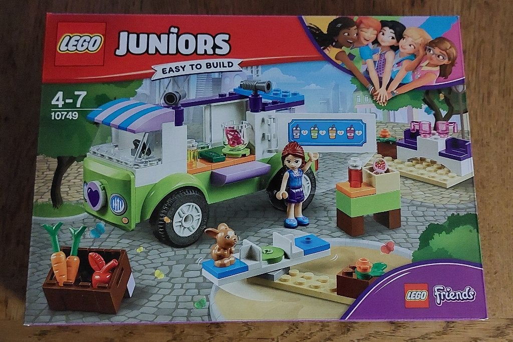 10749	Mia's biologische voedselmarkt - NIEUW, Overige thema's, Lego, Overige typen, Nieuw