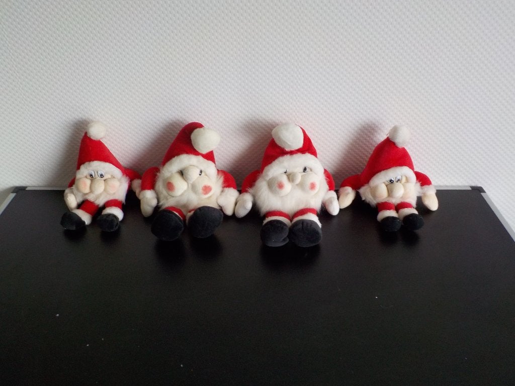 Kerstkabouters pluche, Ophalen of Verzenden, Zo goed als nieuw