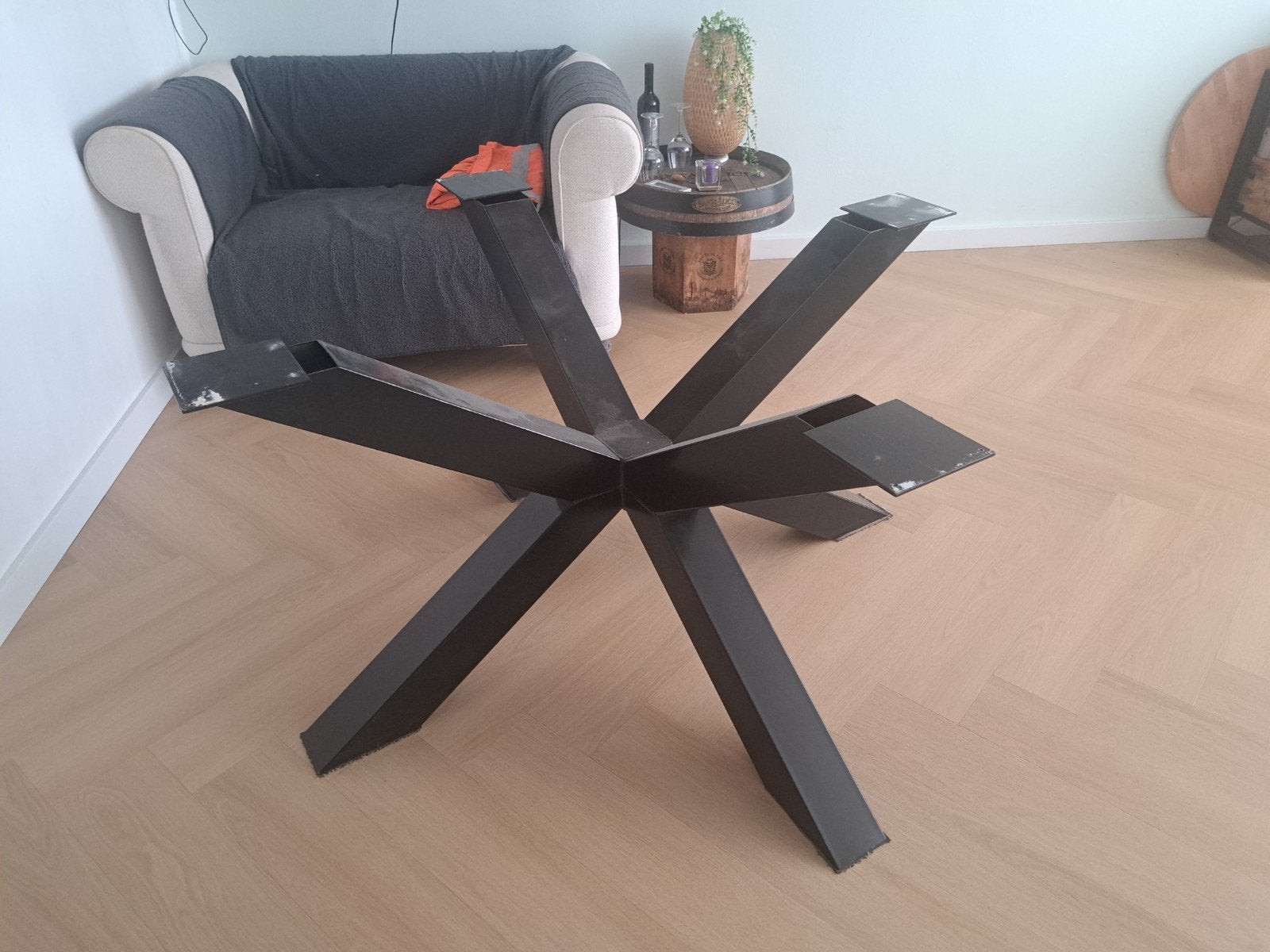 Zwarte metalen tafelpoot, matrix, 70 cm hoog, Huis en Inrichting, Ophalen, Tafelpoot, Gebruikt, 50 tot 100 cm