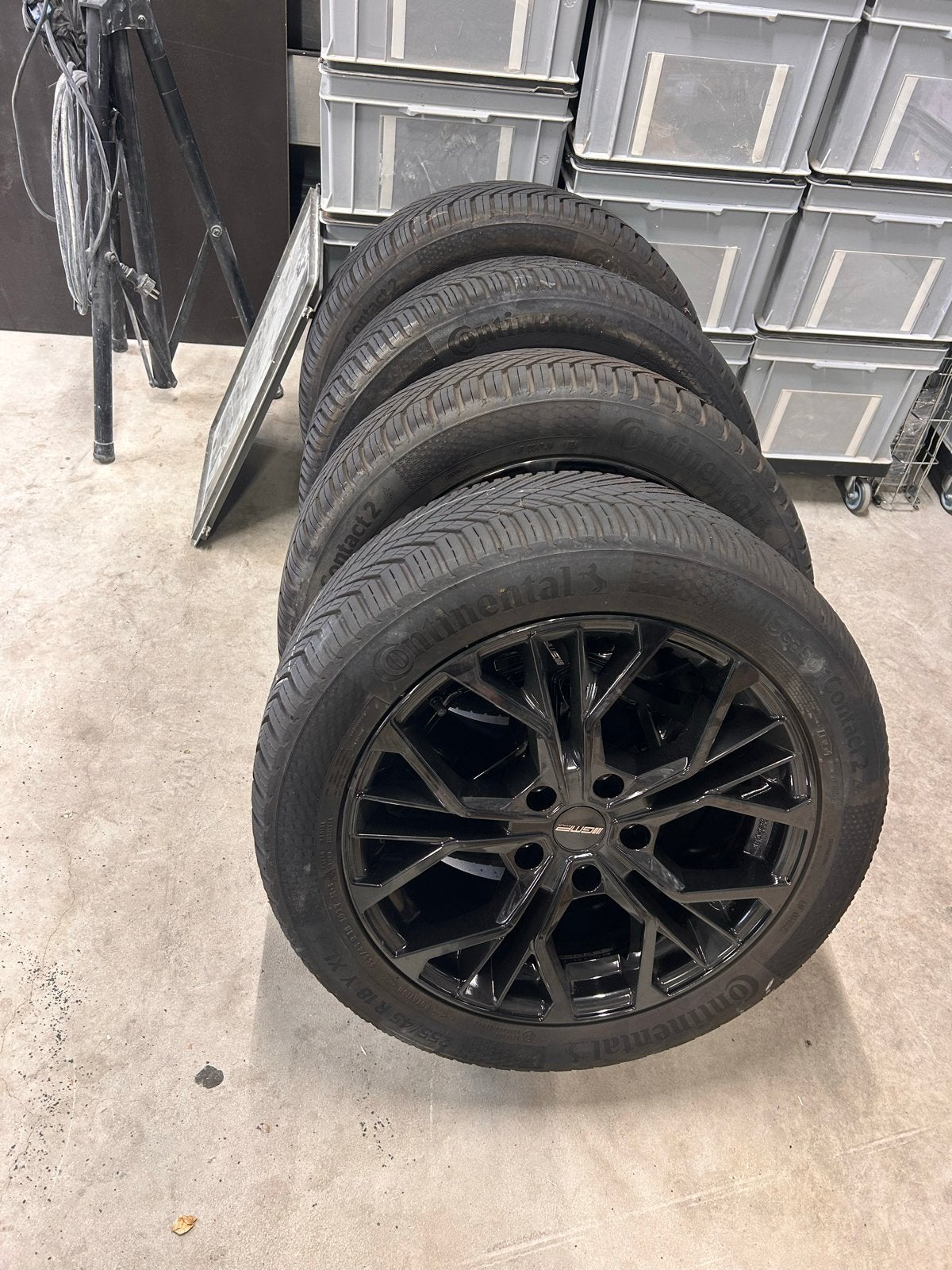 compleet nieuwe set velgen en banden voor VW Transporter, Ophalen, 18 inch, Bestelwagen, 255 mm