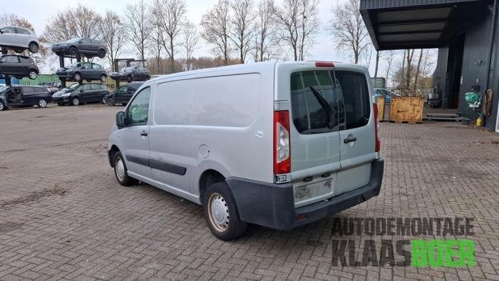 Achterlicht links van een Citroen Jumpy, Gebruikt, -, Ophalen of Verzenden, -