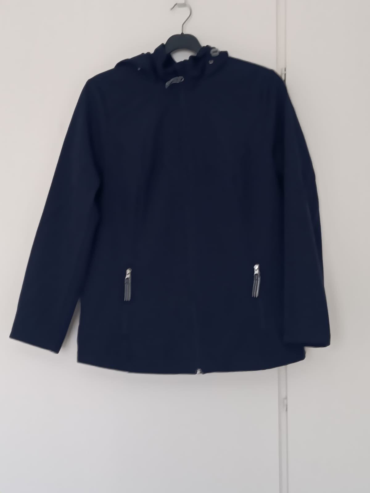 Soft shell jas met fleecevoering maat 40, donkerblauw, Kleding | Dames, Jassen | Winter, Ophalen of Verzenden, Zo goed als nieuw