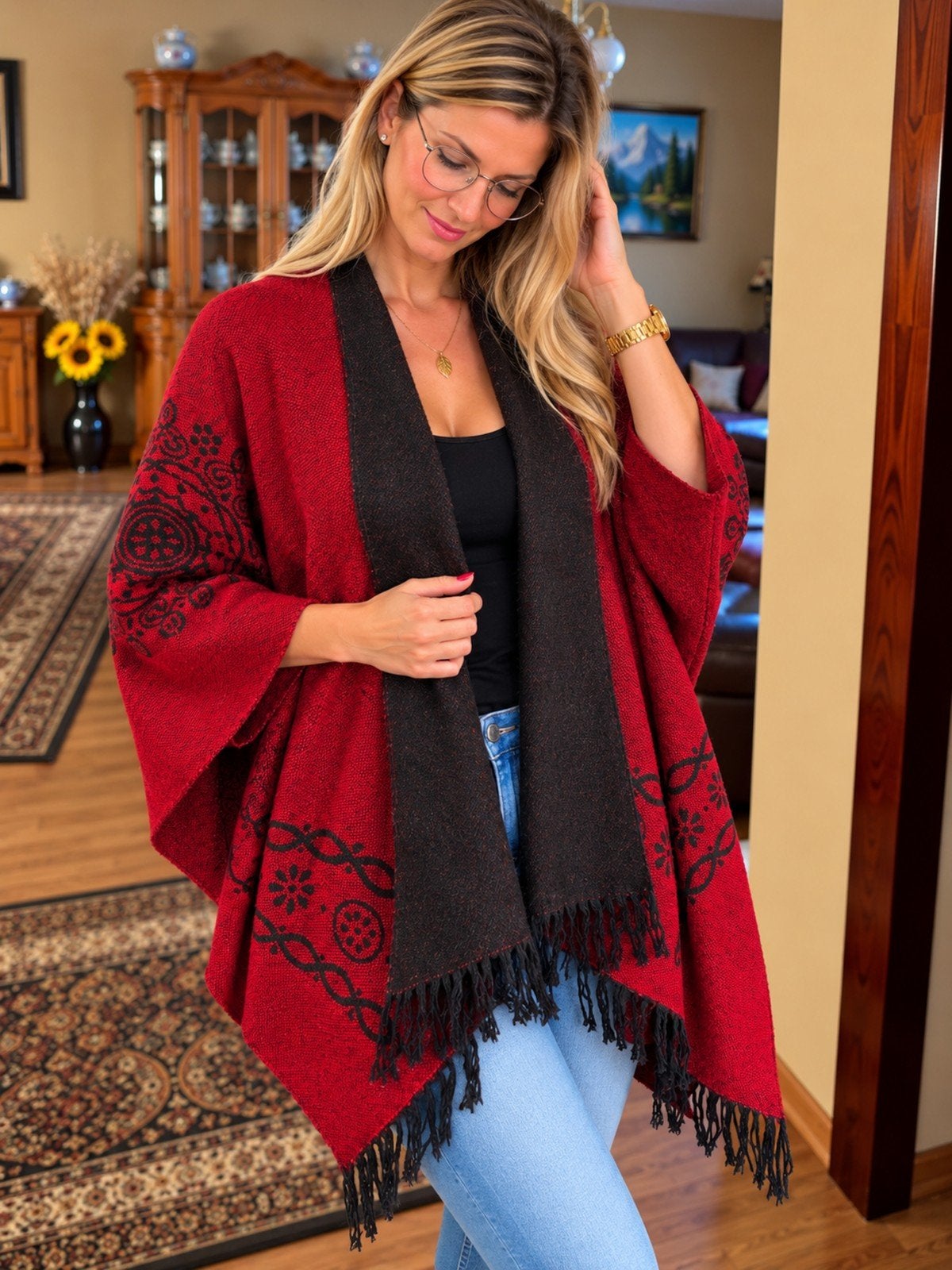 Rood-zwart poncho vest met franjes en patroon, Kleding | Dames, Maat 42/44 (L), Ophalen of Verzenden, Rood, Onbekend