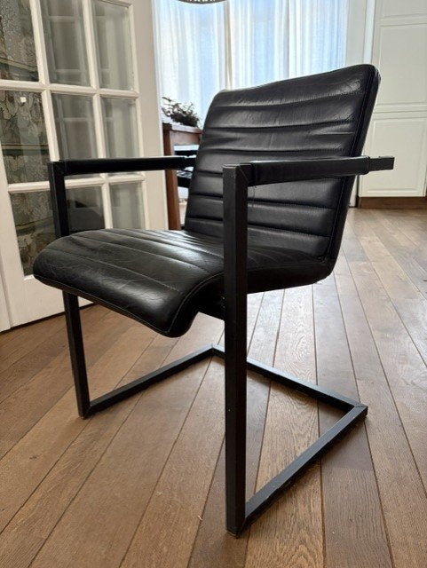 Robuuste zwarte leren eetkamerstoel (3X), Huis en Inrichting, Stoelen, Ophalen, Gebruikt, Drie, Zwart