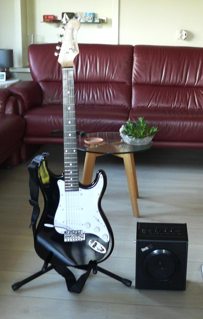 strat, Muziek en Instrumenten, Instrumenten | Onderdelen, Ophalen of Verzenden, Zo goed als nieuw, Elektrische gitaar