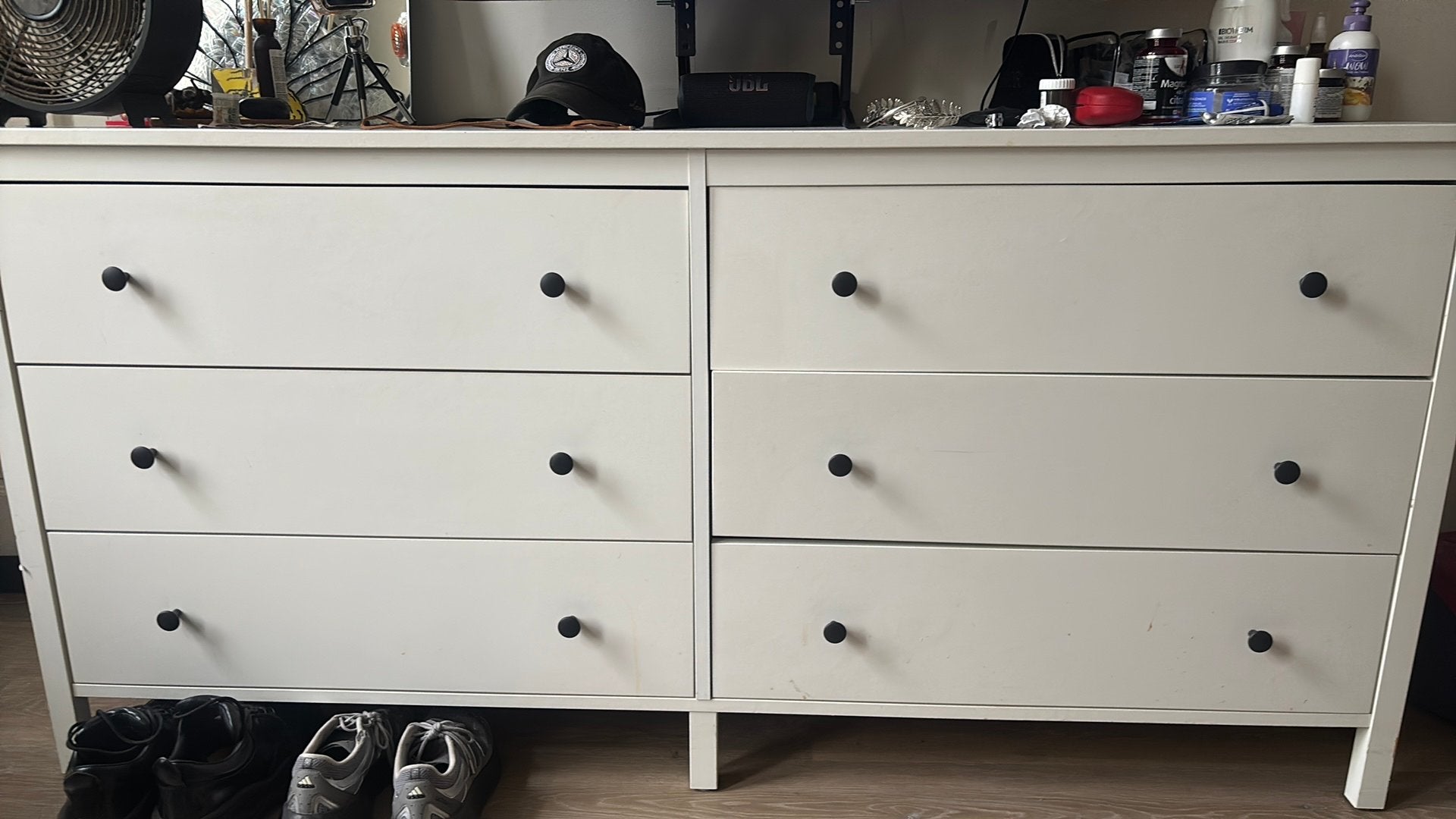 amazing white wardrobe with 6 drawers, Huis en Inrichting, Ophalen, 50 tot 100 cm, Zo goed als nieuw, Minder dan 100 cm