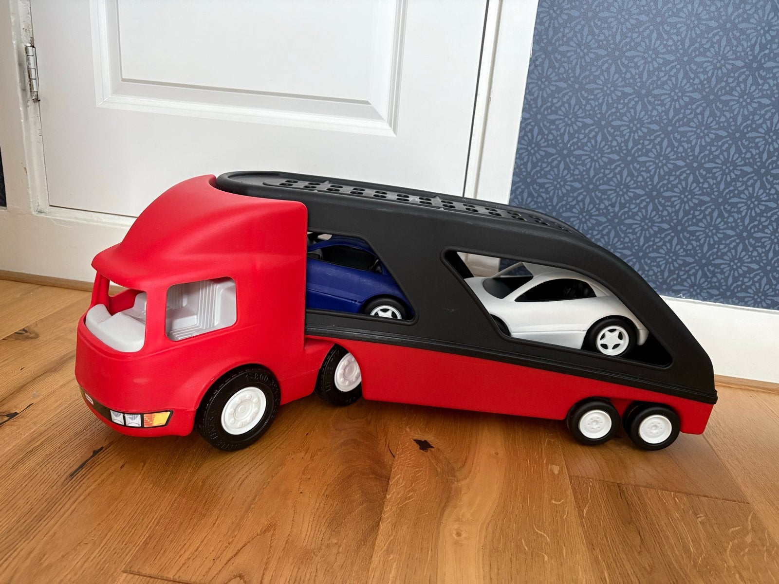 Little Tikes Vrachtwagen met Auto's - Rood/Zwart, Ophalen of Verzenden, Zo goed als nieuw