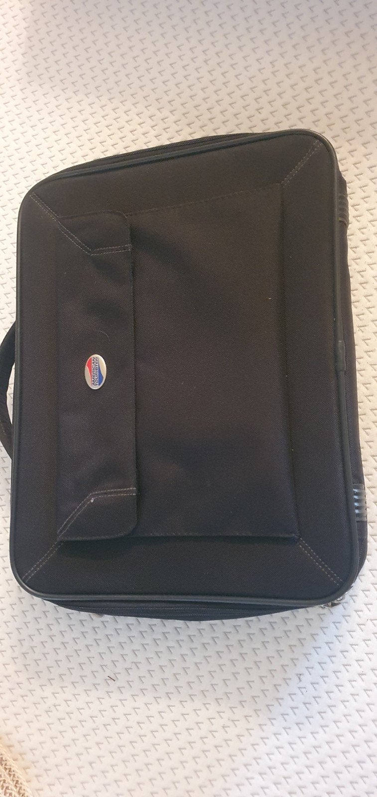 Nette laptoptas met 2 opbergvakken - Zo goed als nieuw, Ophalen of Verzenden, Zo goed als nieuw