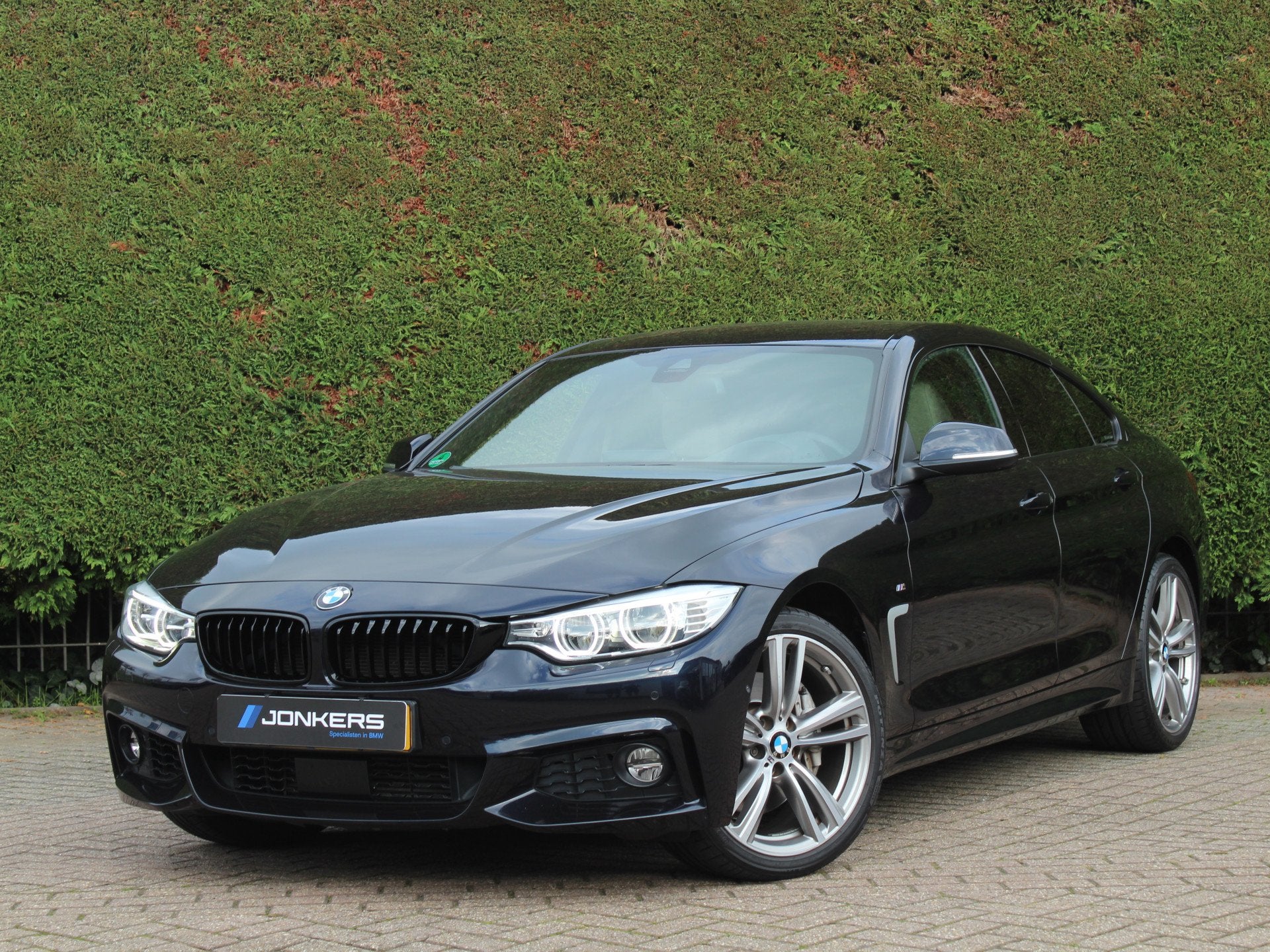 BMW 4 Serie Gran Coupé 435i xDrive High Executive M Sport |, Auto's, Blauw, Bedrijf, Bi-Xenon koplampen, Vierwielaandrijving