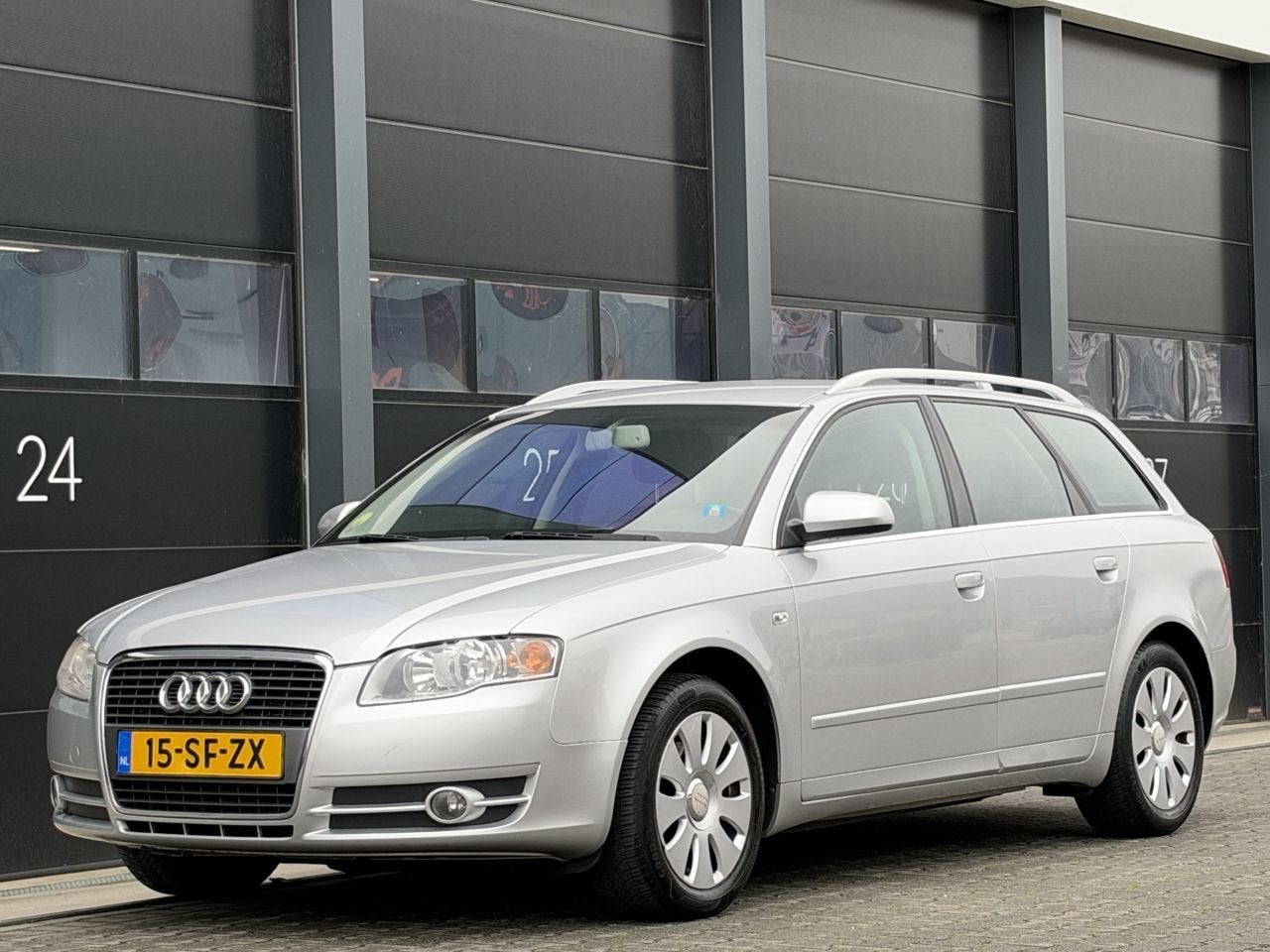 Audi A4 2.0 Clima PDC (bj 2006), Elektrische ramen, 1984 cc, A4, Handgeschakeld