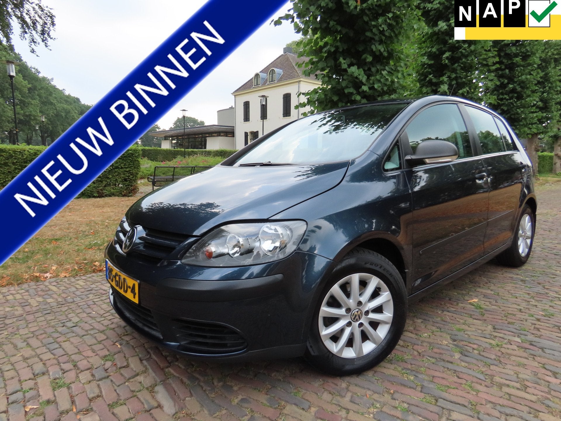 Volkswagen Golf Plus 1.6 Trendline Airco Cruisecontrol Navig, Auto's, Stof, Gebruikt, Zwart, 4 cilinders