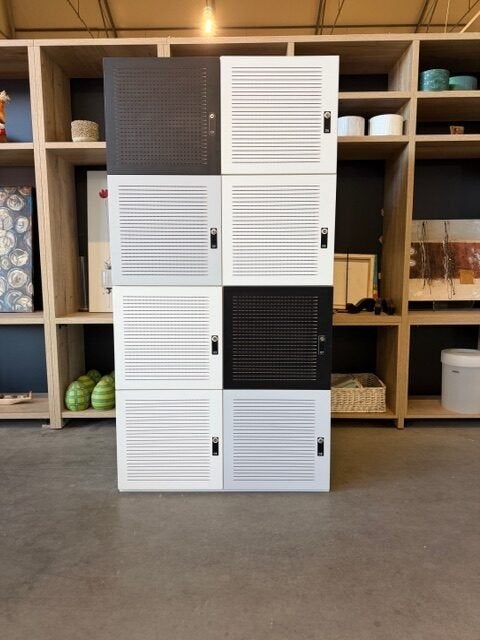 Lockerkast / kast met 8 ruimtes 100x53xH196 cm, 20 st