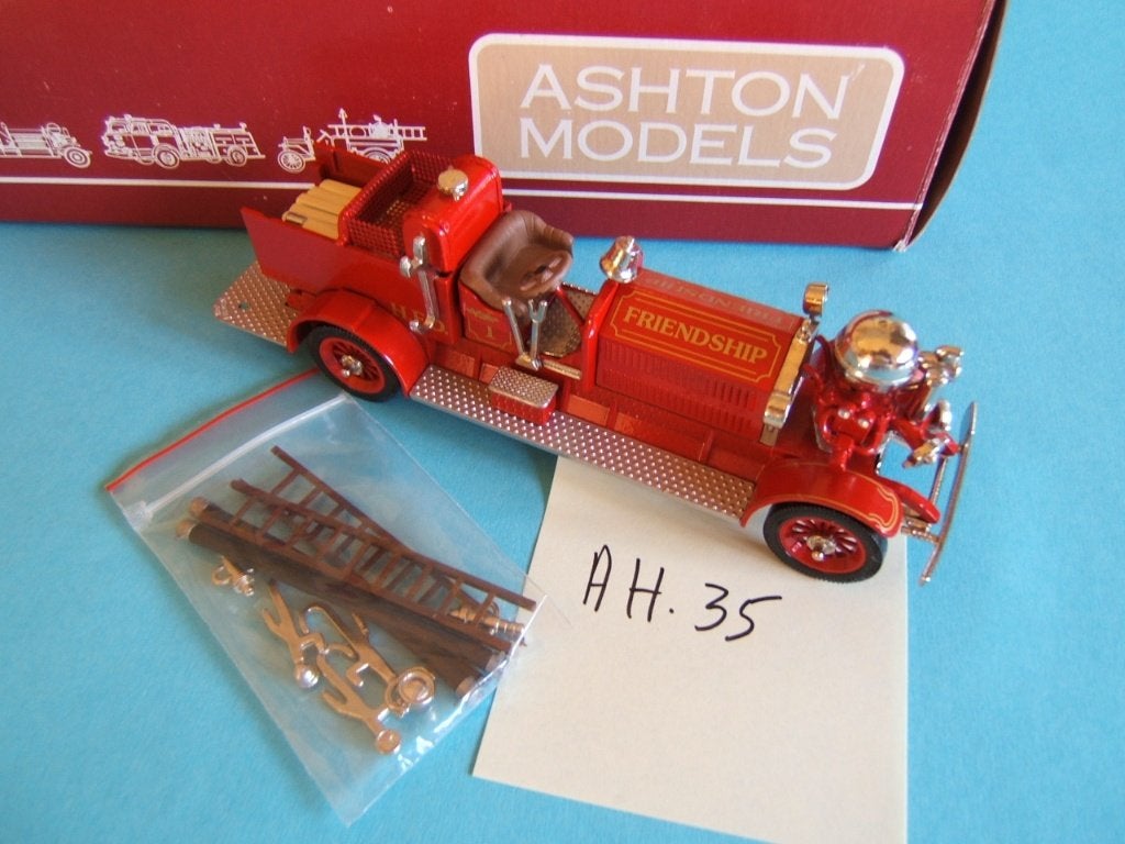 Ashton Models#35 1921 Ahrens Fox Model JM4 Piston Pumper, Hobby en Vrije tijd, Ophalen of Verzenden, Nieuw, Overige typen, Overige merken