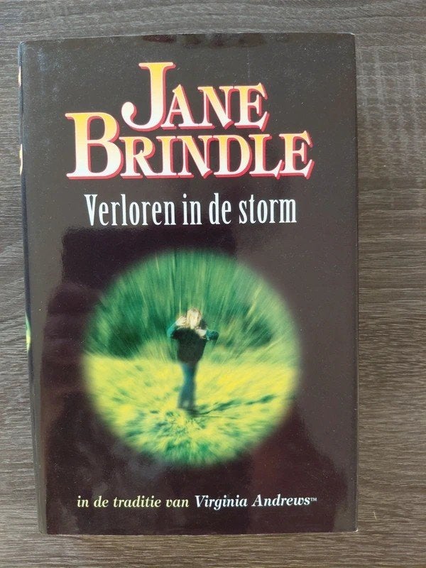 Jane Brindle - Verloren in de storm (Thriller), Ophalen of Verzenden, Zo goed als nieuw, Jane Brindle, Nederland