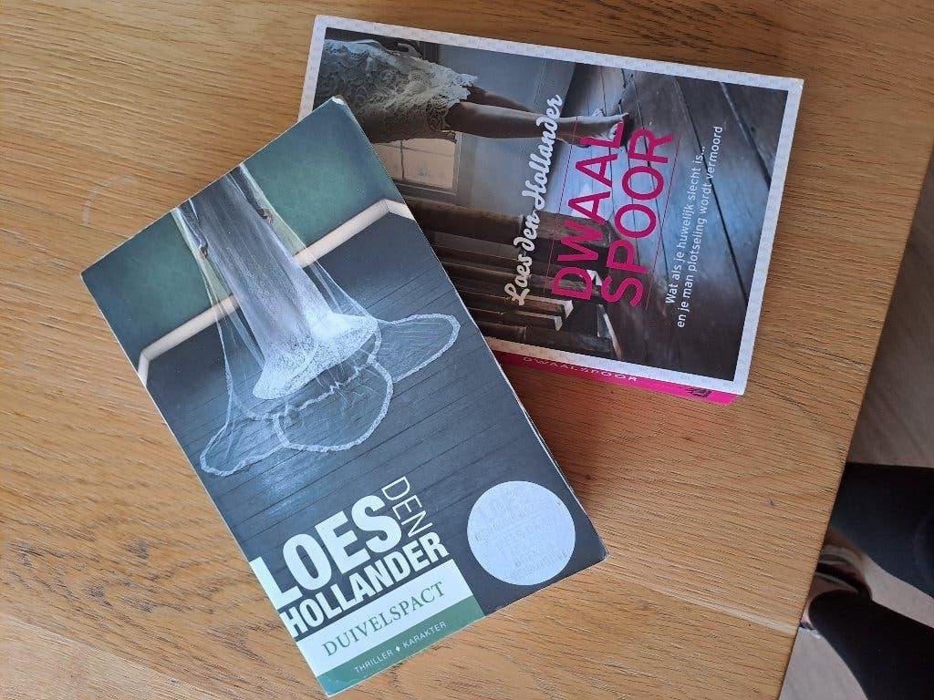 Boeken loes den hollander, Ophalen, Zo goed als nieuw, Loes den Hollander