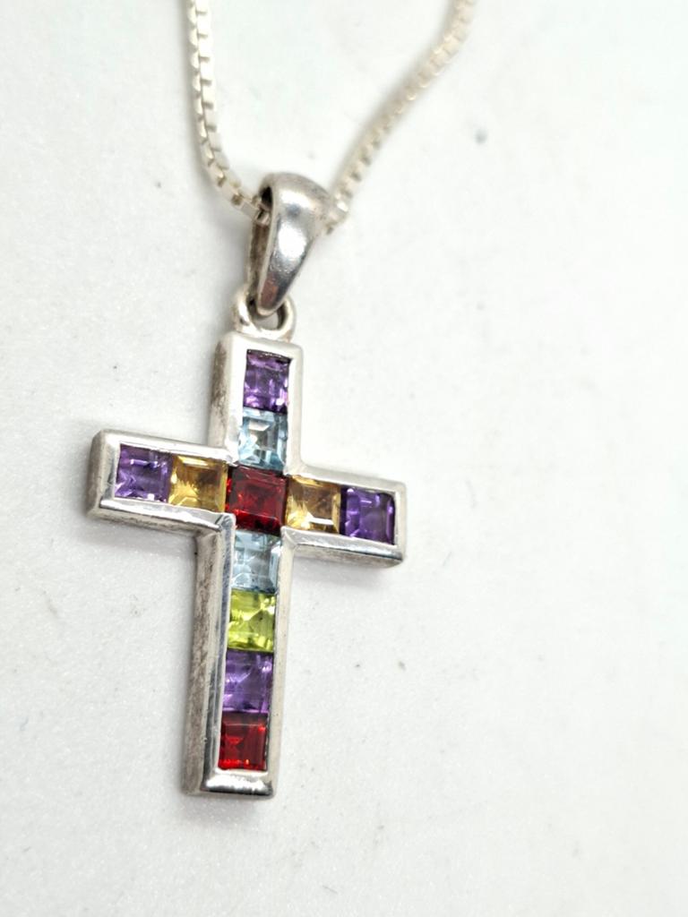 Zilveren Kruis Hanger met Kleurrijke Edelstenen en Ketting, Ophalen of Verzenden, Overige kleuren, Zilver, Met edelsteen
