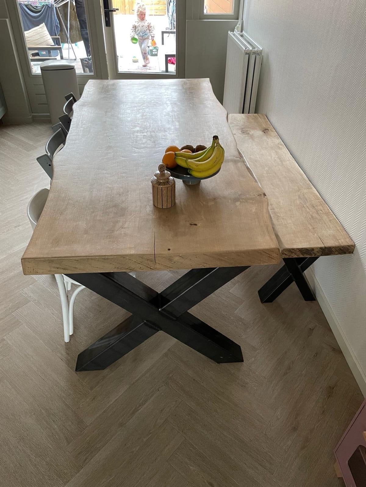 Handgemaakte eettafel met bankje - Stalen X poten, Ophalen, Gebruikt, 100 tot 150 cm, 200 cm of meer