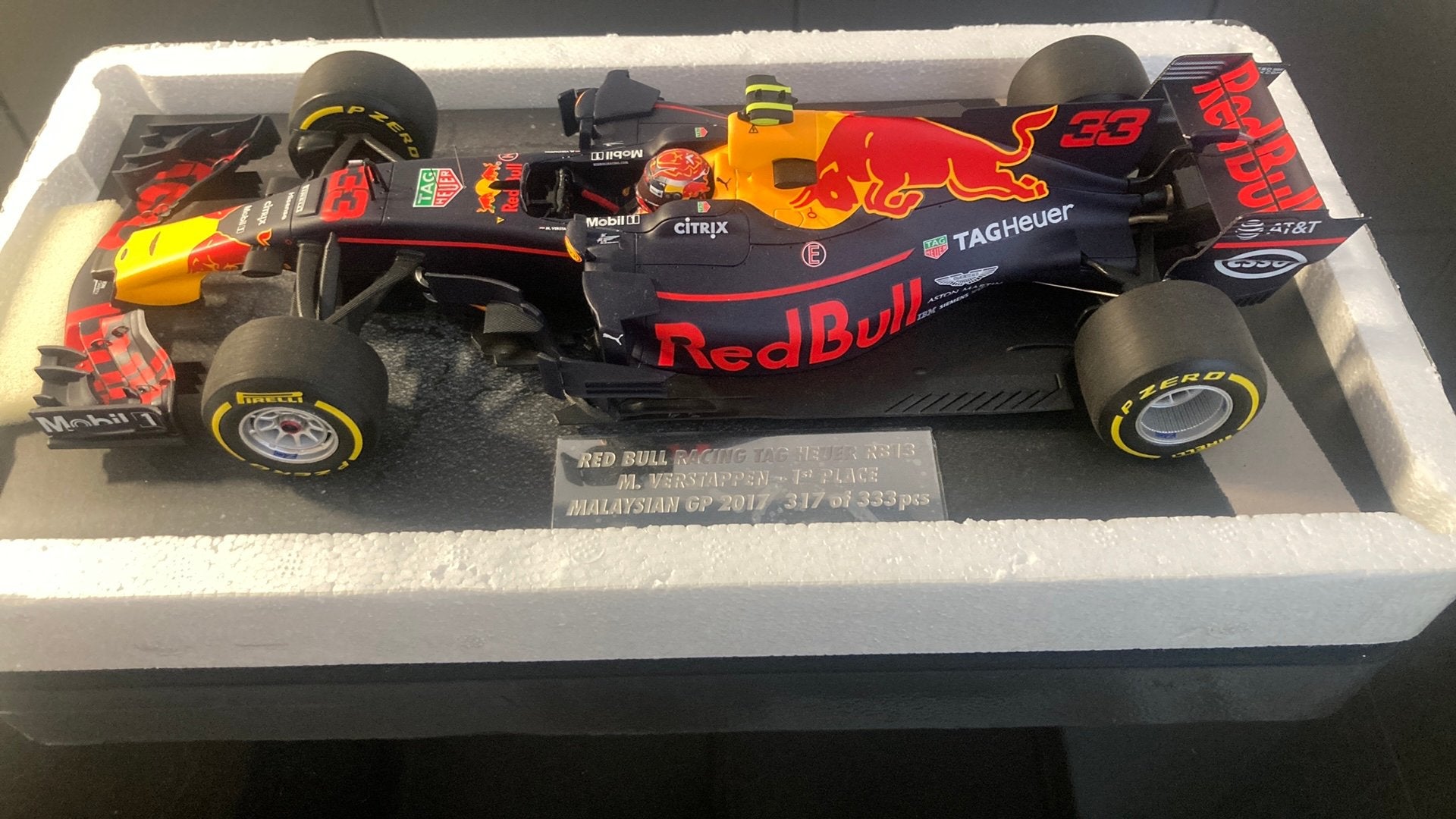 Max Verstappen  formule 1 RB 13 overwinning Maleisië 2017, Ophalen of Verzenden, Zo goed als nieuw, MiniChamps