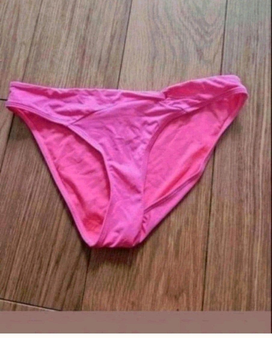 Roze bikini onder, Ophalen of Verzenden, Zo goed als nieuw, Roze, Bikini