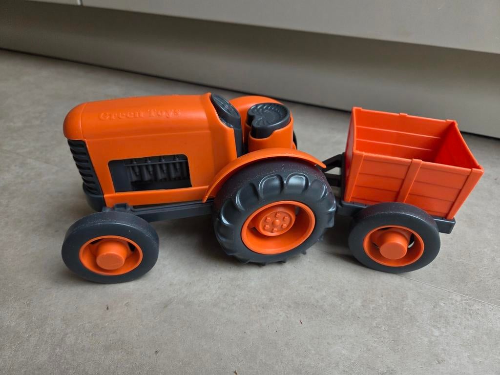 Green Toys Speelgoed Tractor met Aanhangwagen Oranje, Kinderen en Baby's, Speelgoed | Speelgoedvoertuigen, Ophalen of Verzenden