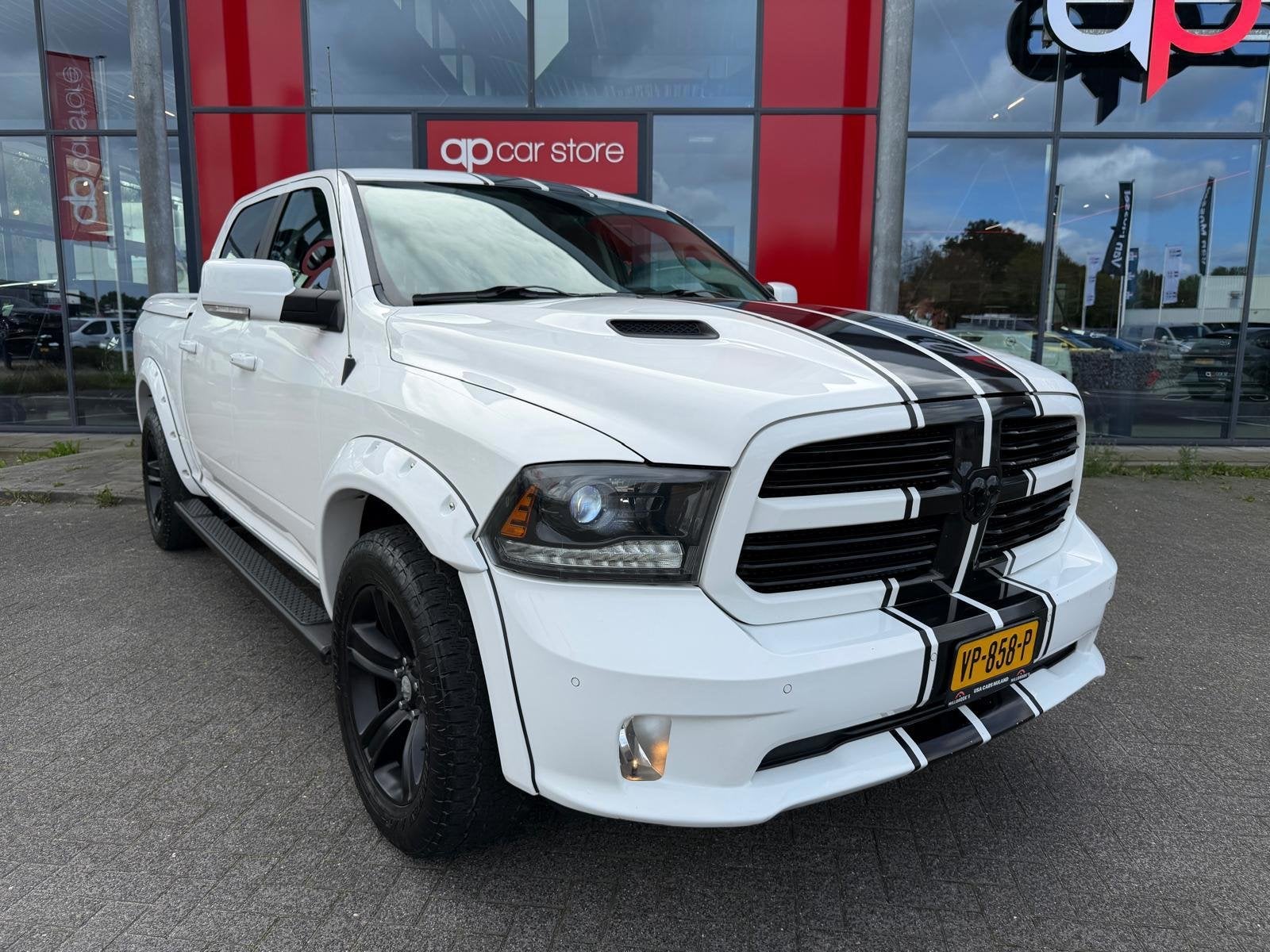 Dodge Ram 1500 5.7 V8 Quad Cab 6'4 | Panorama | Camera | Sto, Auto's, Automaat, Achterwielaandrijving, Gebruikt, 5654 cc