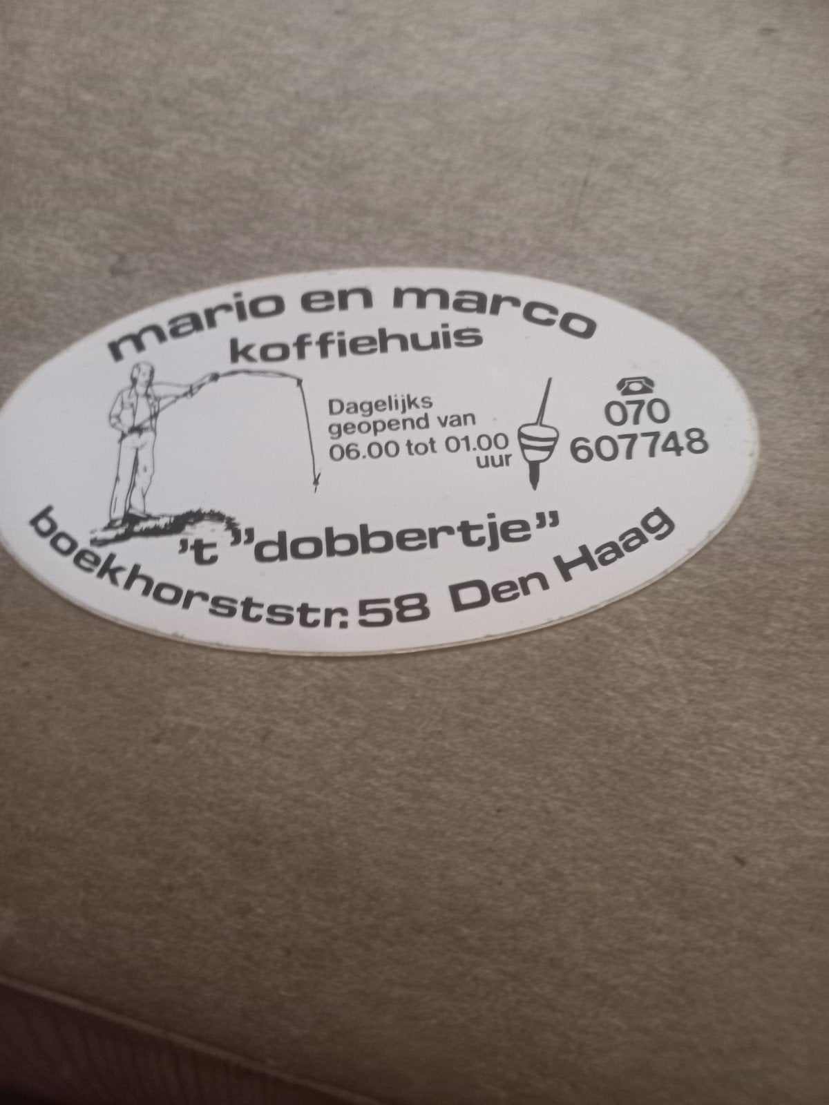 Vintage Sticker 't Dobbertje Koffiehuis Den Haag, Ophalen of Verzenden