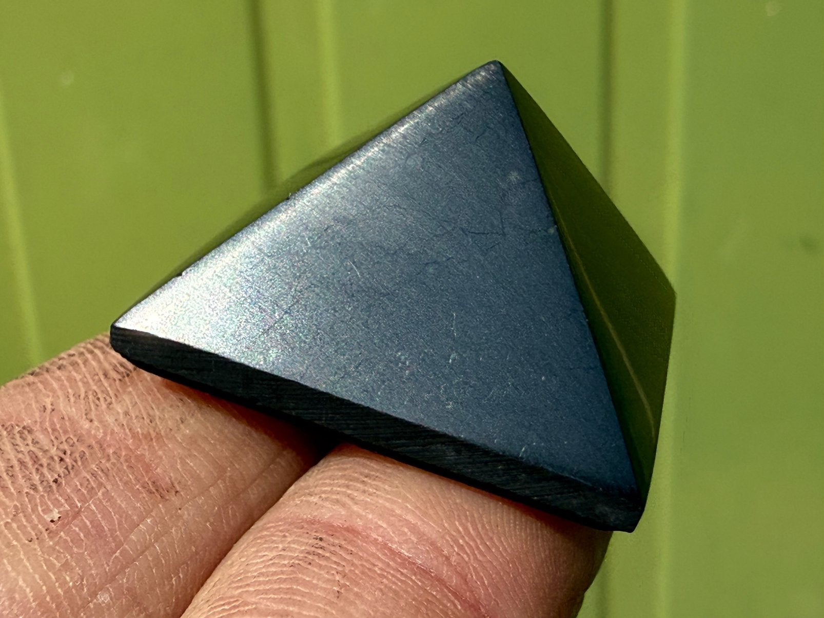 Shungiet pyramide Shungite mineralen, Ophalen of Verzenden, Mineraal