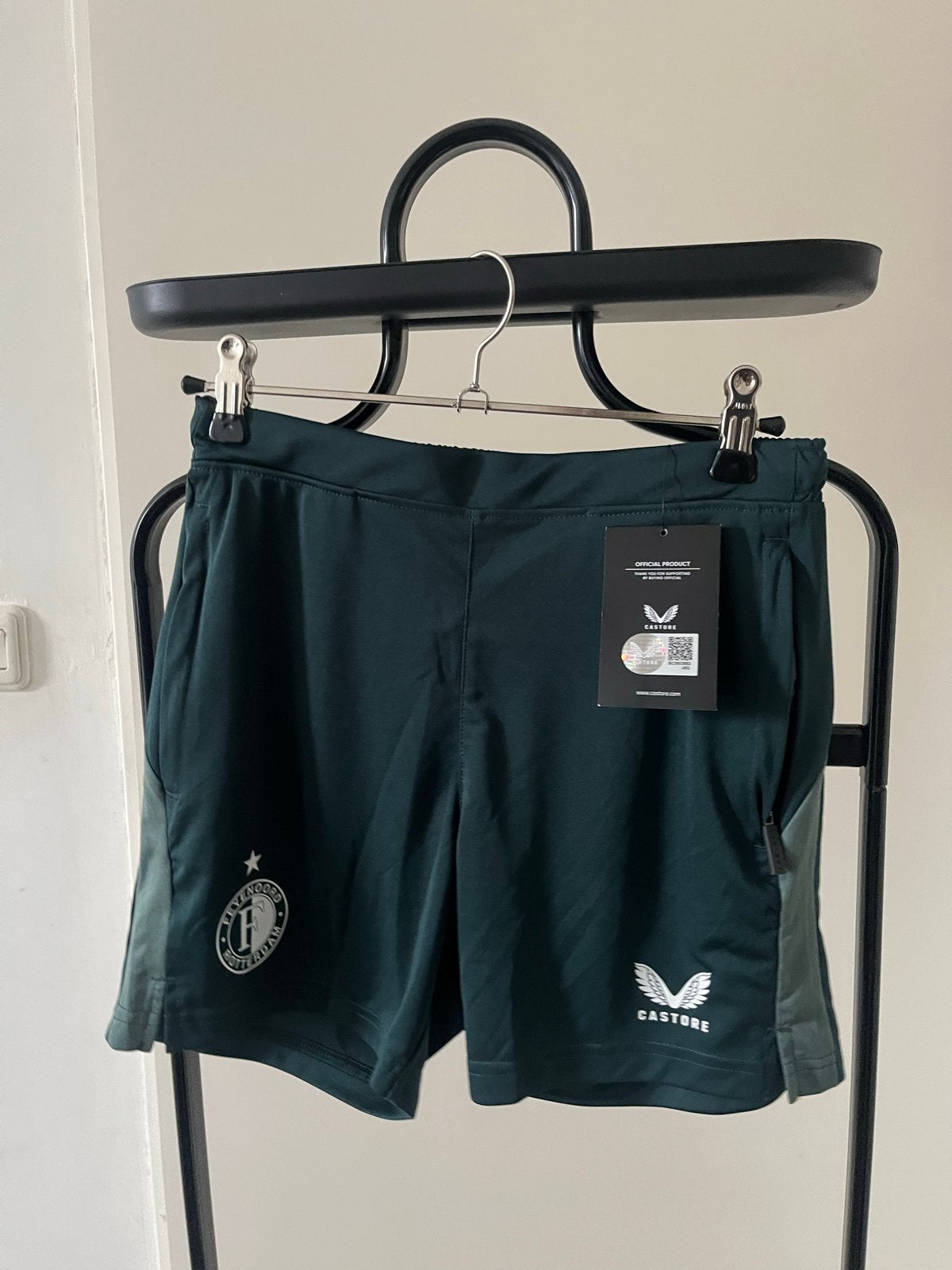 Feyenoord Castore Trainingsshort - Maat 158, Nieuw, Overige maten, Ophalen of Verzenden, Voetbal