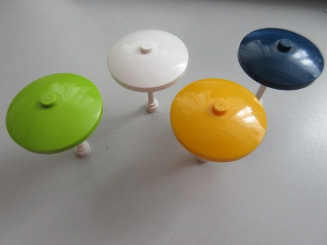 nr. 7115, 4 Parasolletjes., Ophalen of Verzenden, Zo goed als nieuw, Complete set, Lego