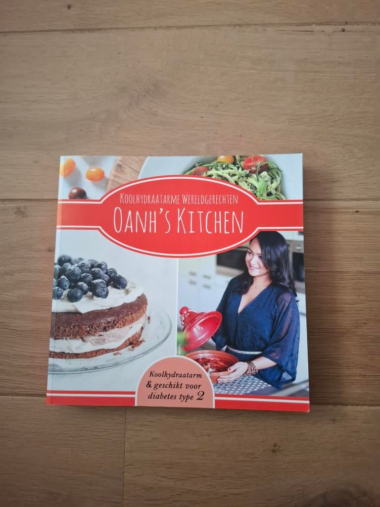 Oanh's Kitchen: Koolhydraatarme Wereldgerechten, Boeken, Ophalen of Verzenden, Zo goed als nieuw, Gezond koken, Overige gebieden