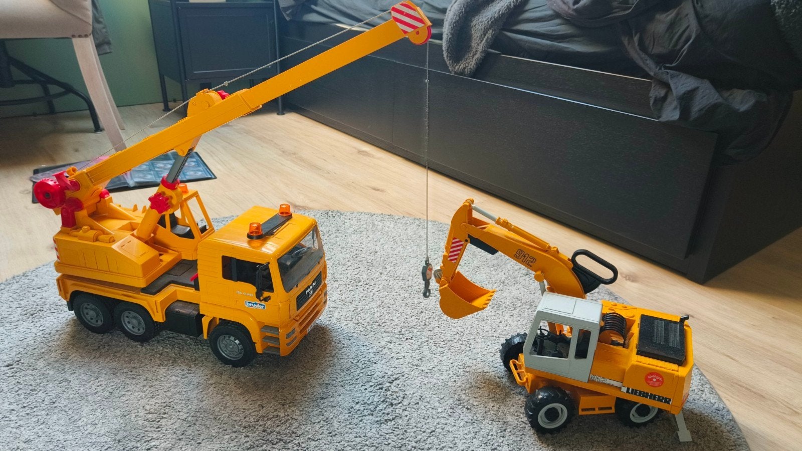 Bruder Liebherr kraan en graafmachine, Ophalen, Gebruikt