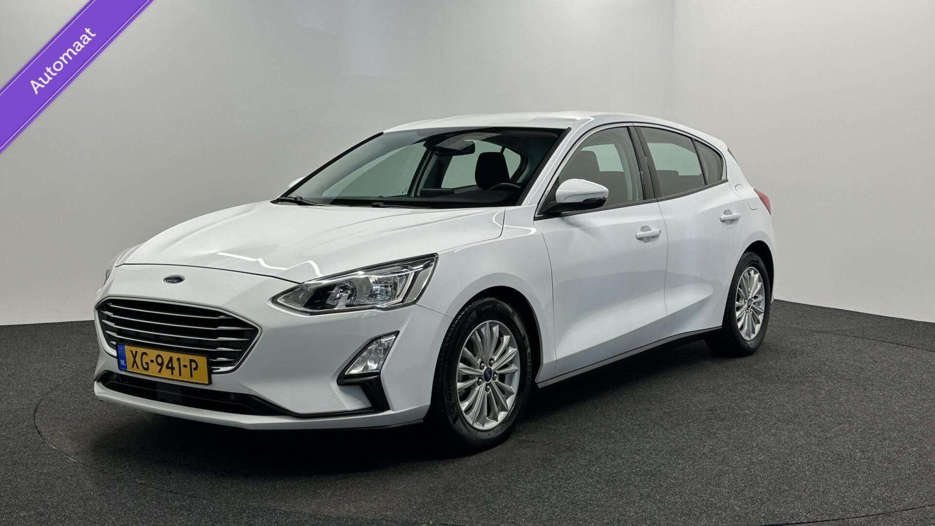 Ford Focus 1.0 EcoBoost Titanium Business NAVI CRUISE LM ECC, Auto's, Parkeerassistent, Gebruikt, Euro 6, Wit