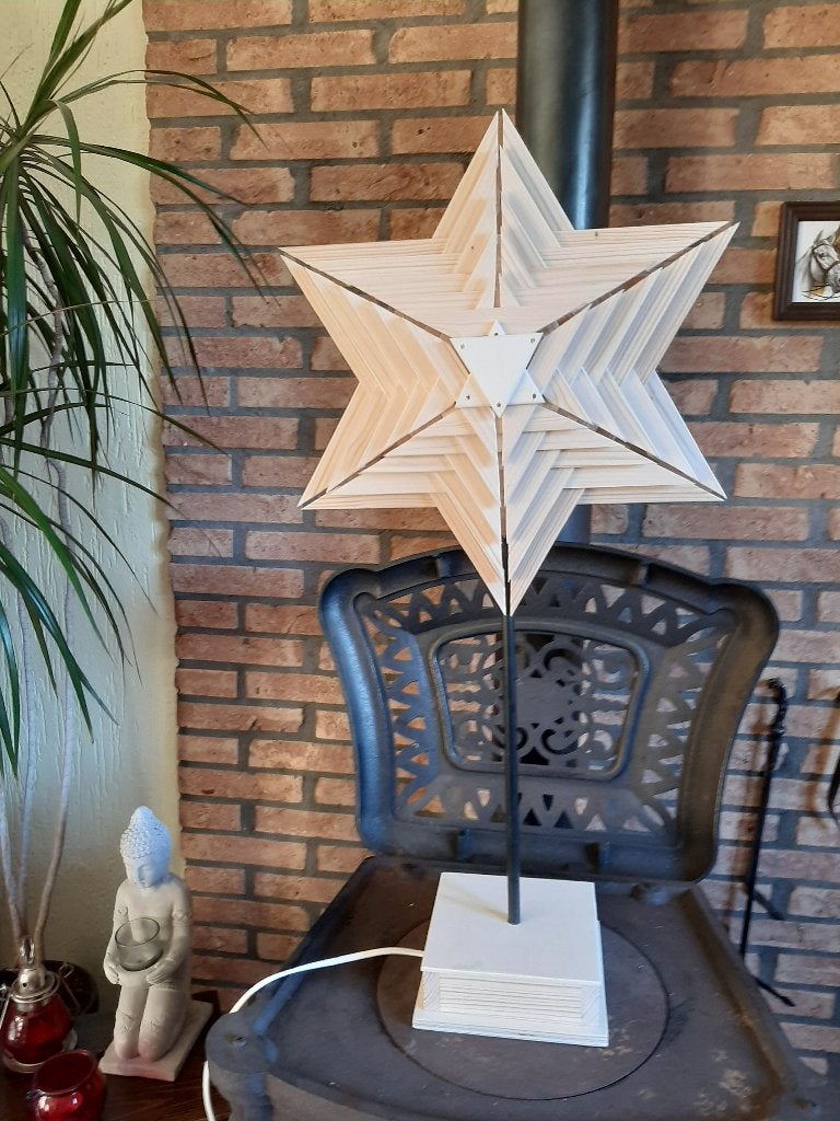 Kerstster op standaard met verlichting., Diversen, Kerst, Ophalen of Verzenden, Nieuw