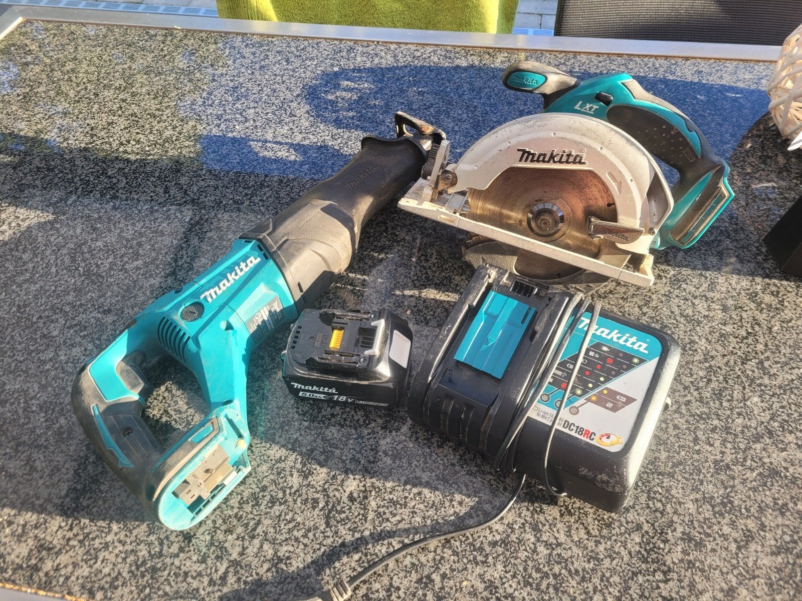 Makita Zaagset: Reciprozaag, Cirkelzaag, Accu & Lader, Doe-het-zelf en Verbouw, Gebruikt, 70 mm of meer, Ophalen of Verzenden