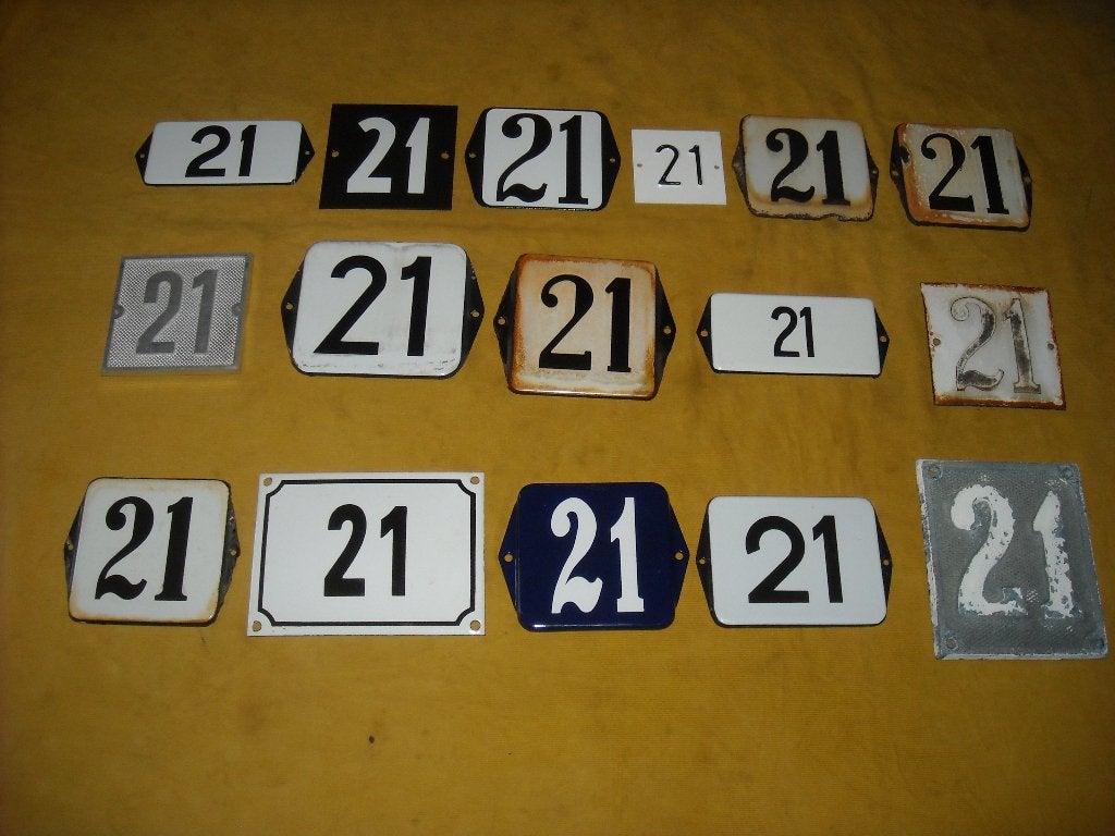 oud emaille huisnummer 21 ook 22 23 24 25 26 27 28 29 30 31, Antiek en Kunst, Ophalen of Verzenden