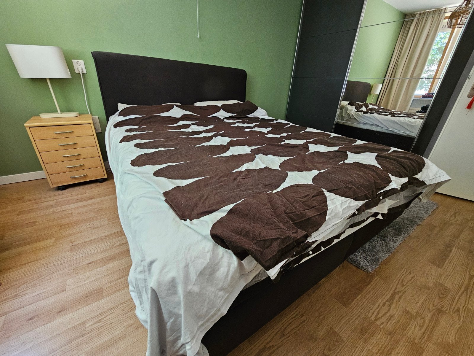 Bed met matras 160x200 gratis, Huis en Inrichting, Slaapkamer | Bedden, Ophalen, Gebruikt, Zwart, Tweepersoons