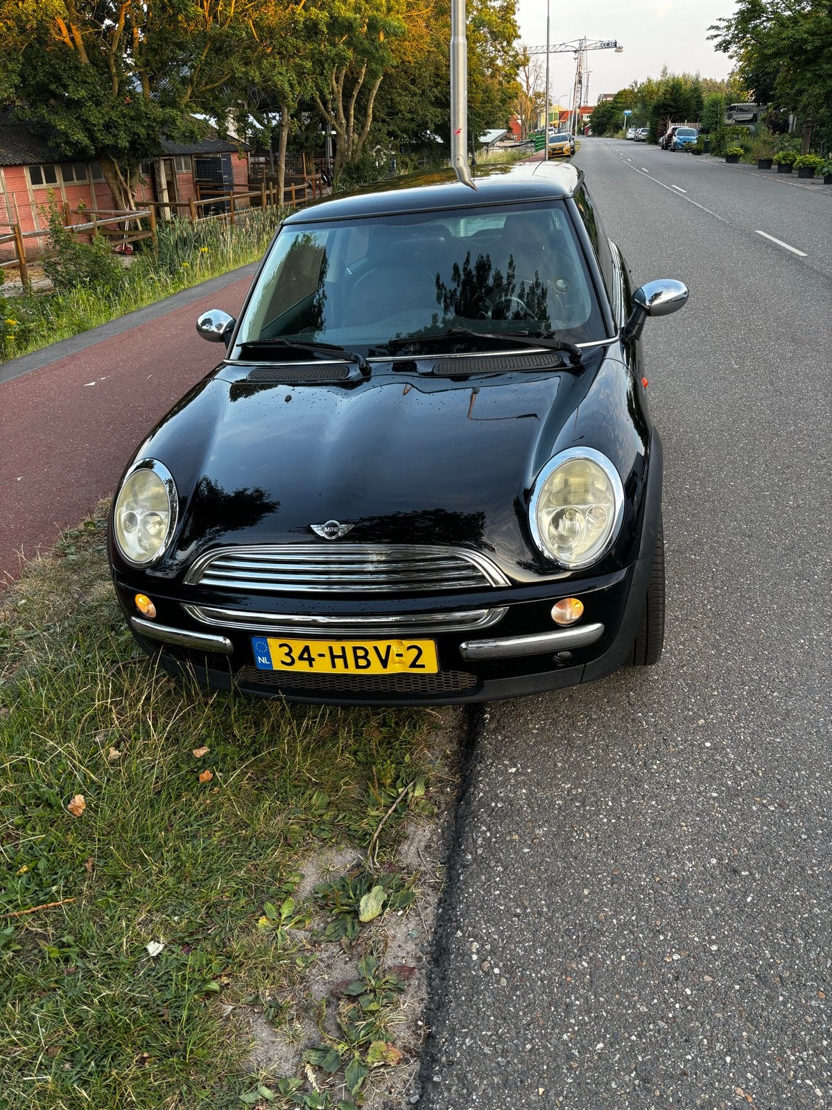 Mini 1.6 16V Cooper 2003 Zwart, Voorwielaandrijving, 15 km/l, 4 cilinders, 4 stoelen