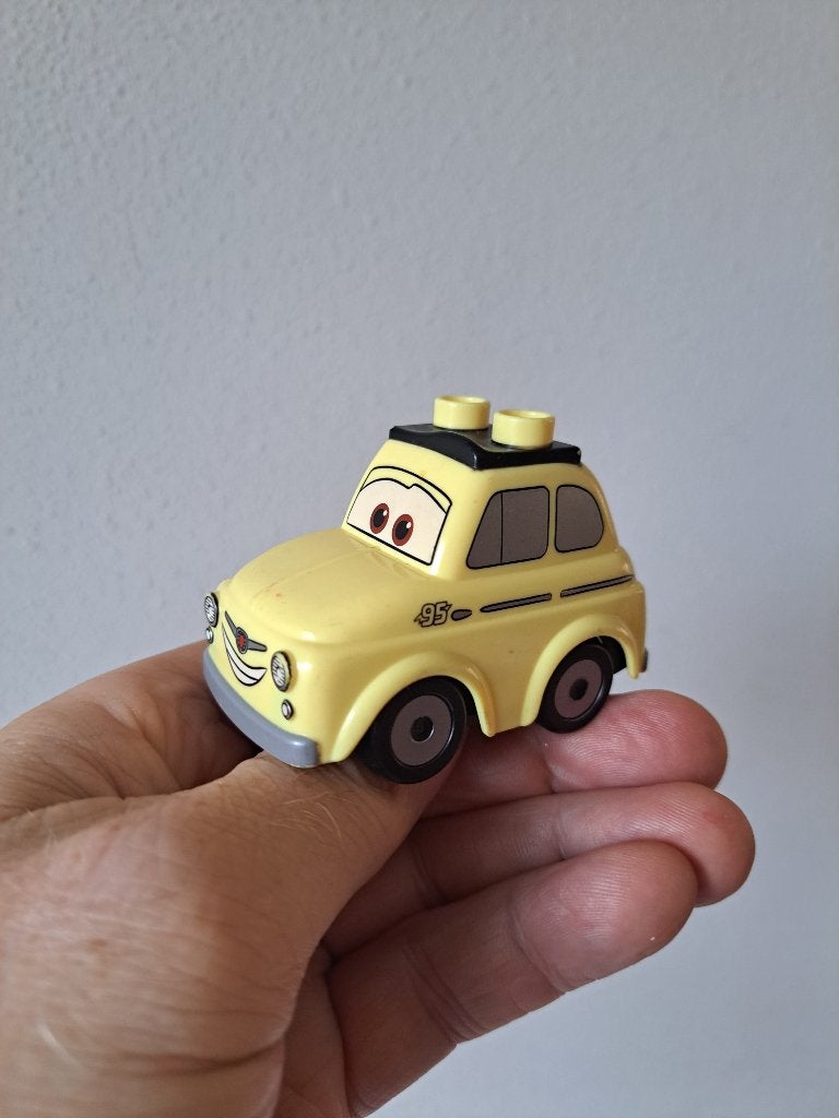 Luigi Cars 2 Fiat 500 Lego Duplo 2012-5818-1, Ophalen of Verzenden, Zo goed als nieuw, Overige typen, Duplo