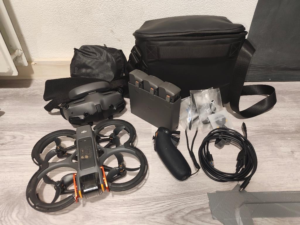 DJI Avata 2 Fly More Combo +, Gebruikt, 100 tot 1000 meter, 15 tot 30 minuten, Racedrone