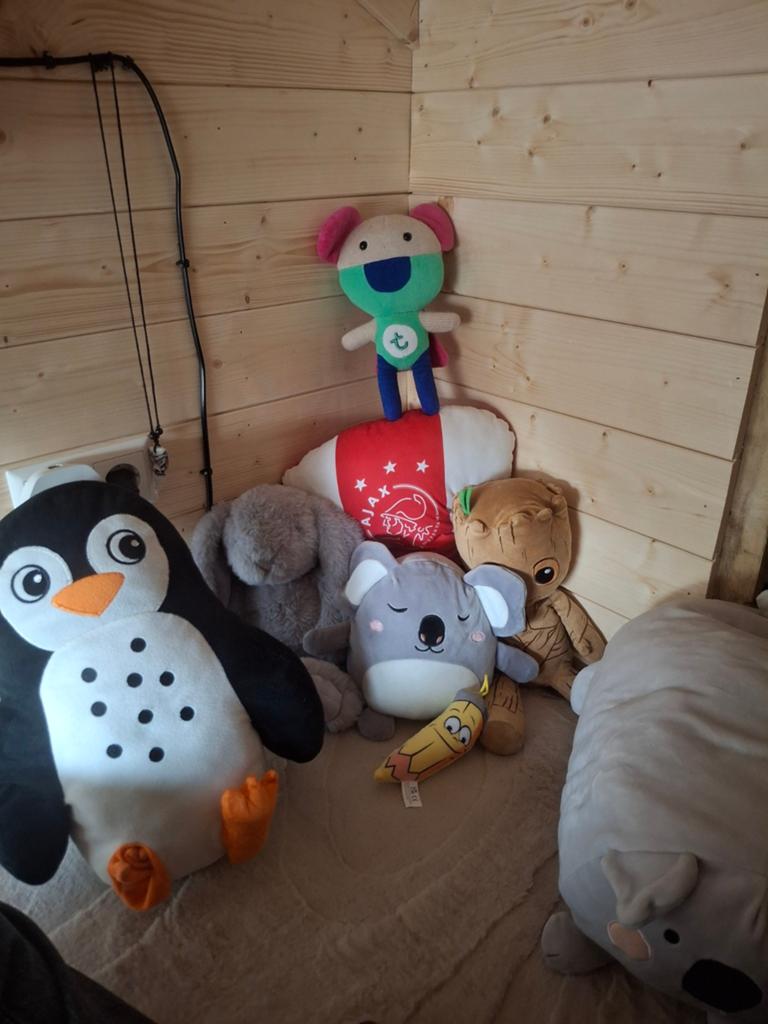 Knuffels, Ophalen
