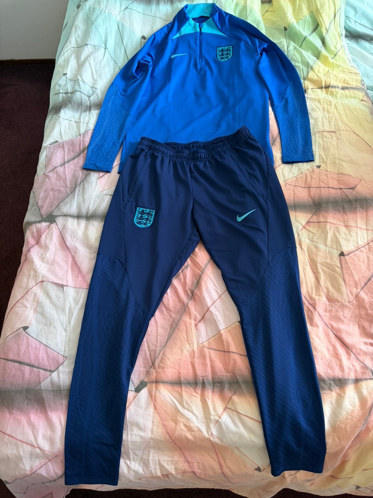 Nike Engeland trainingspak mt M, Maat M, Ophalen of Verzenden, Zo goed als nieuw, Trainingspak
